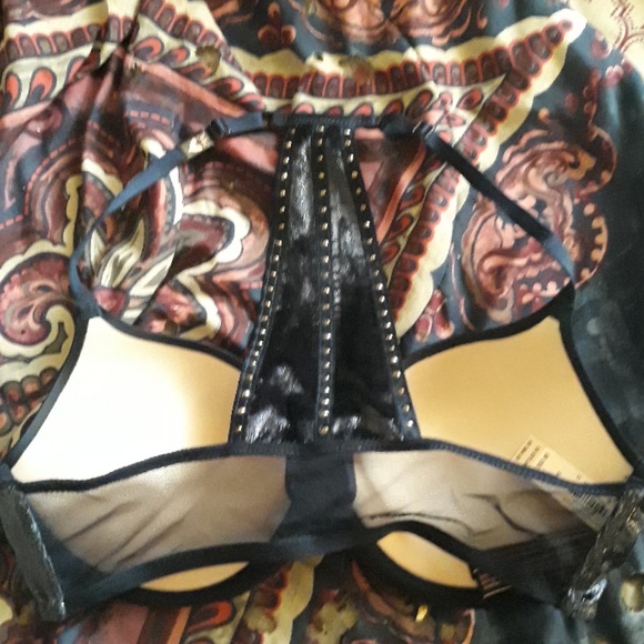 Padded push-up bra - Picture 2 of 3